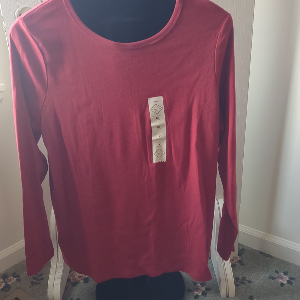 St. John's Bay Women's Long Sleeve Burgundy Top